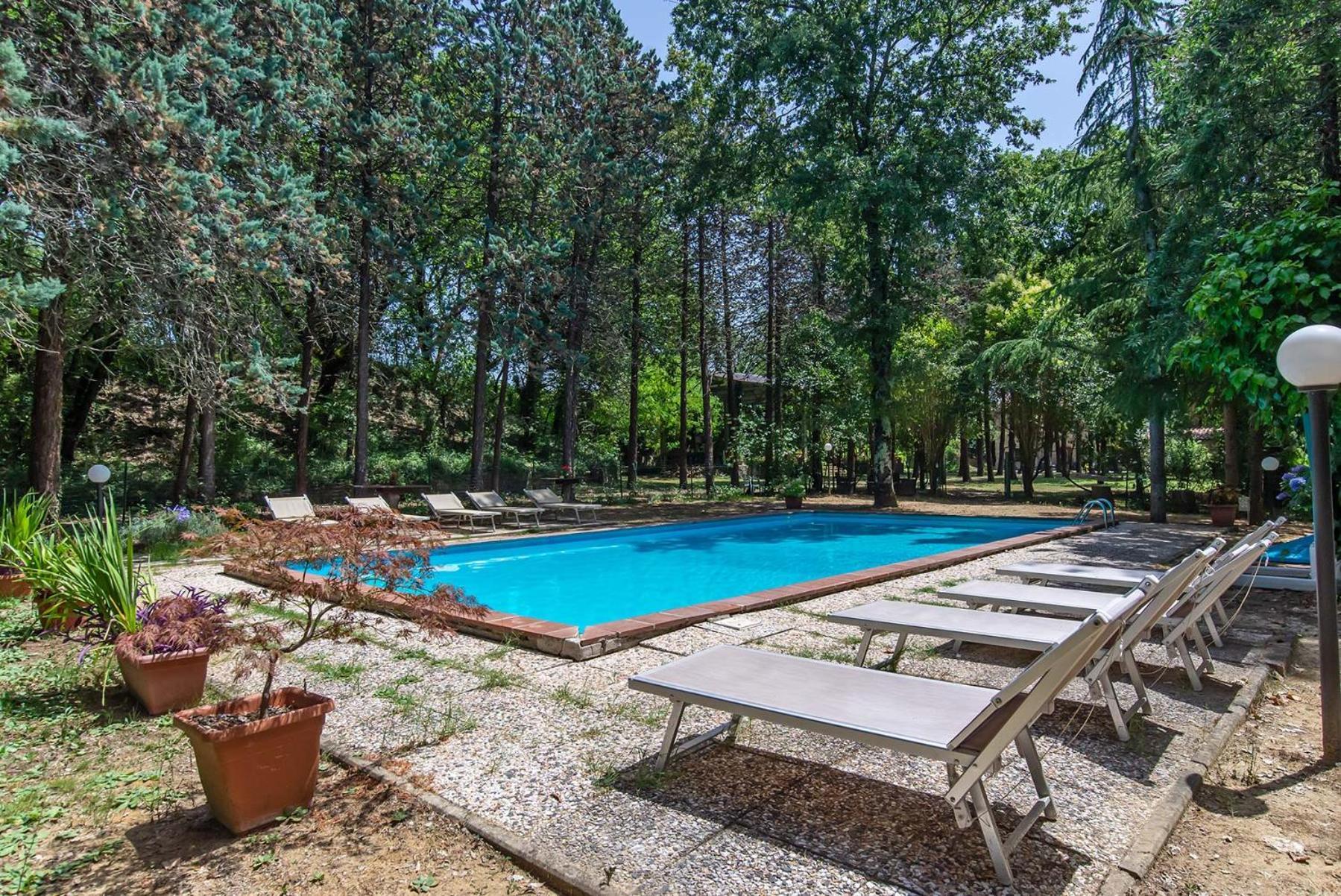 Agriturismo Villa Alari Cetona Exterior photo