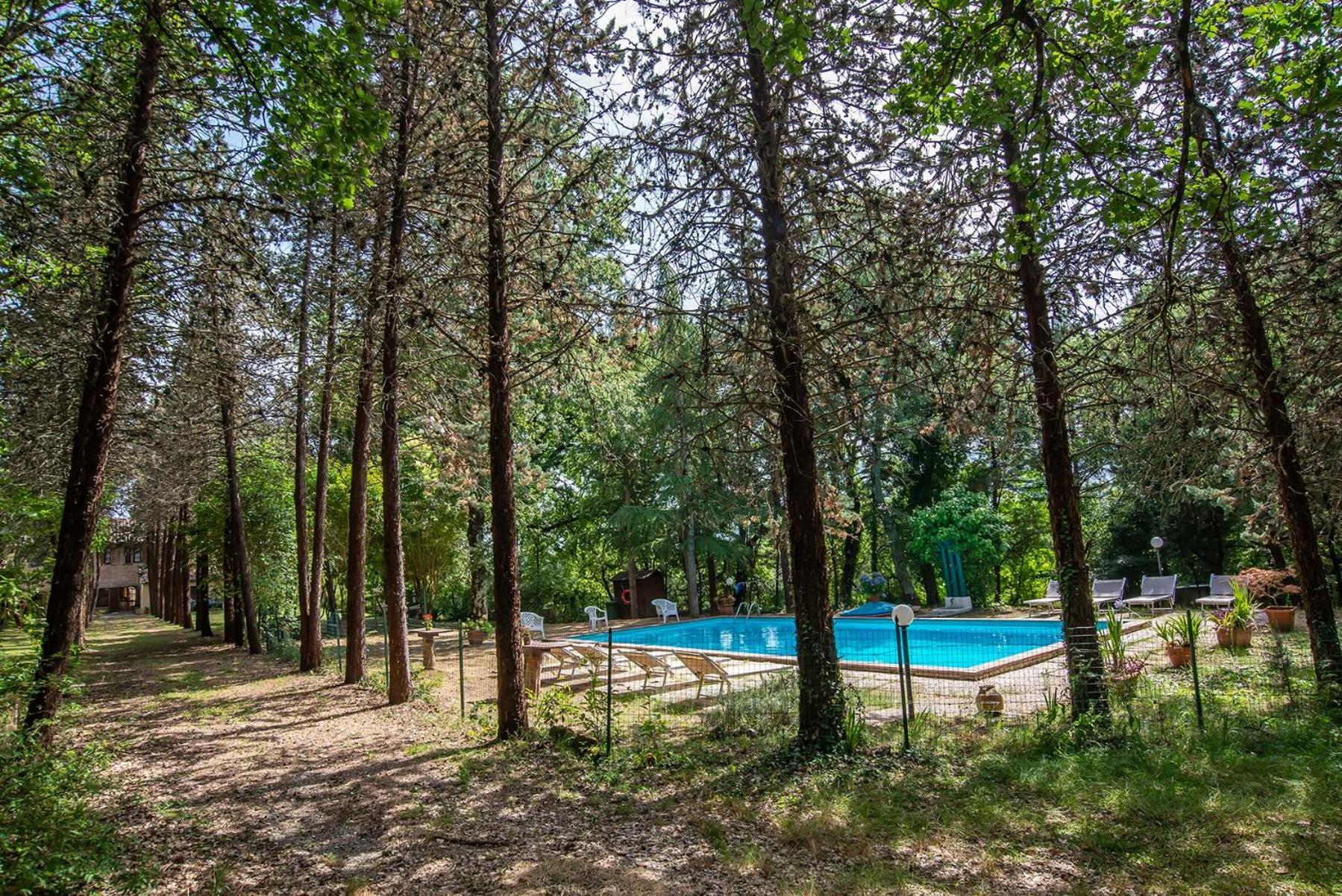 Agriturismo Villa Alari Cetona Exterior photo