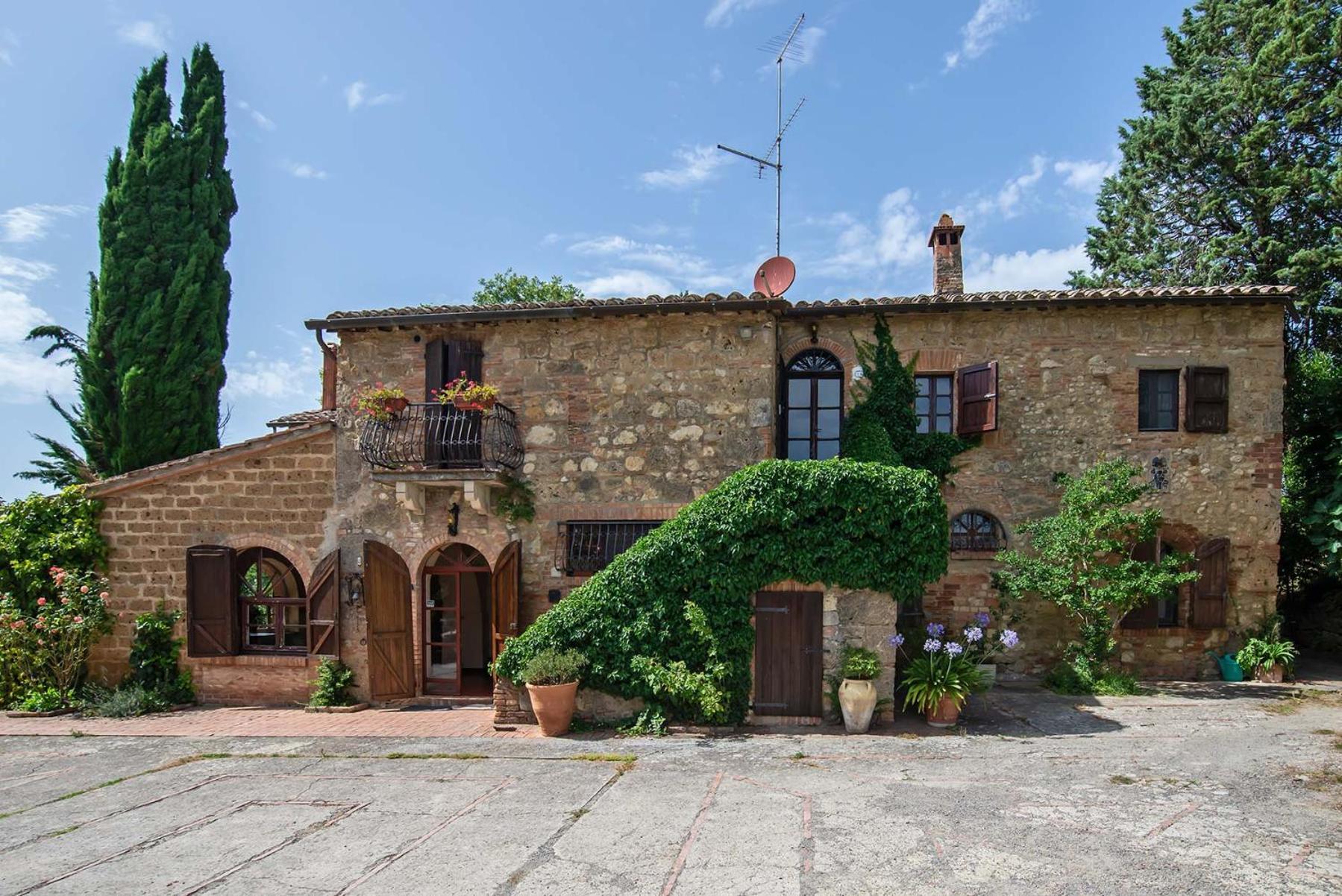Agriturismo Villa Alari Cetona Exterior photo